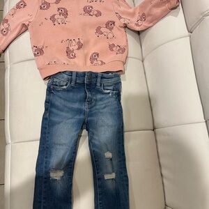 Children's Pink Unicorn Sweater and Blue Jeans Set
